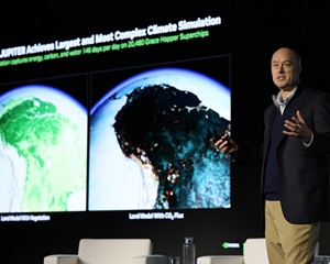 젠슨 황 엔비디아 CEO “DGX 스파크, 크리스마스 트리 아래 놓으면 정말 멋질 것”